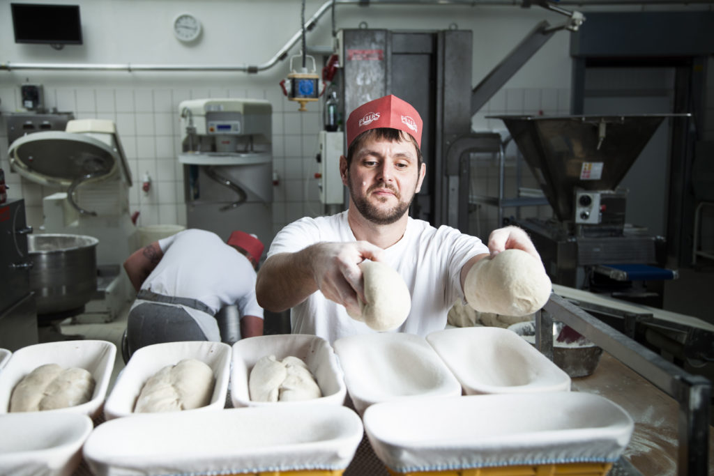 Brot backen Teigreifung Bäckerhandwerk Slow Baking